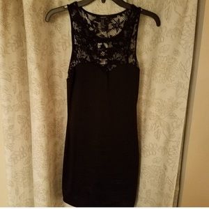BNWT a MUST!! Forever 21 little black dress -